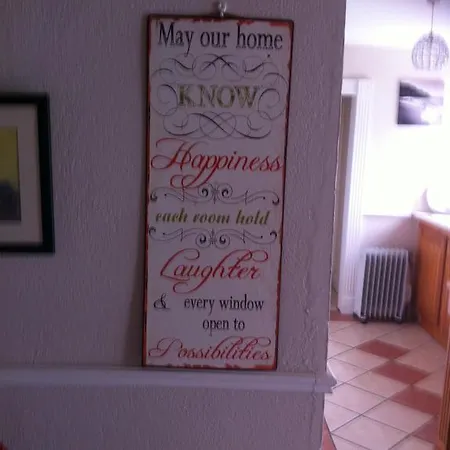 Altazamuth House Bed & Breakfast